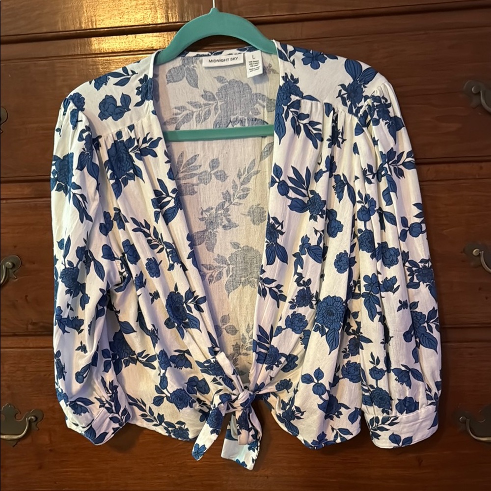 Blue & White Tie-Front Cotton Top